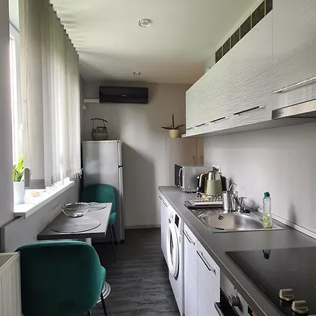 Götzer Apartment Komló